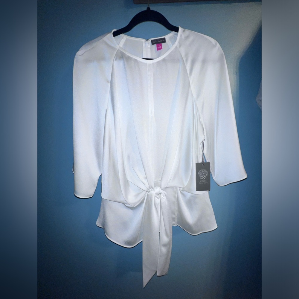 Vince Camuto White Blouse - Small NWT